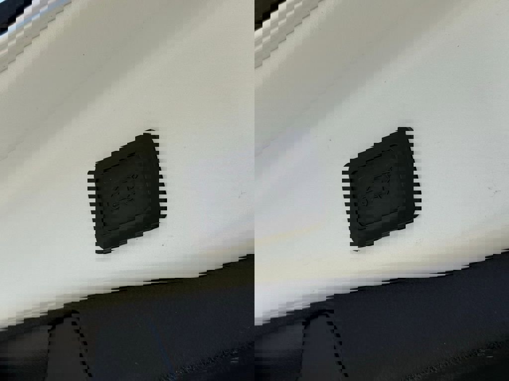 Used 2019 Toyota RAV4 Limited FWD image 16