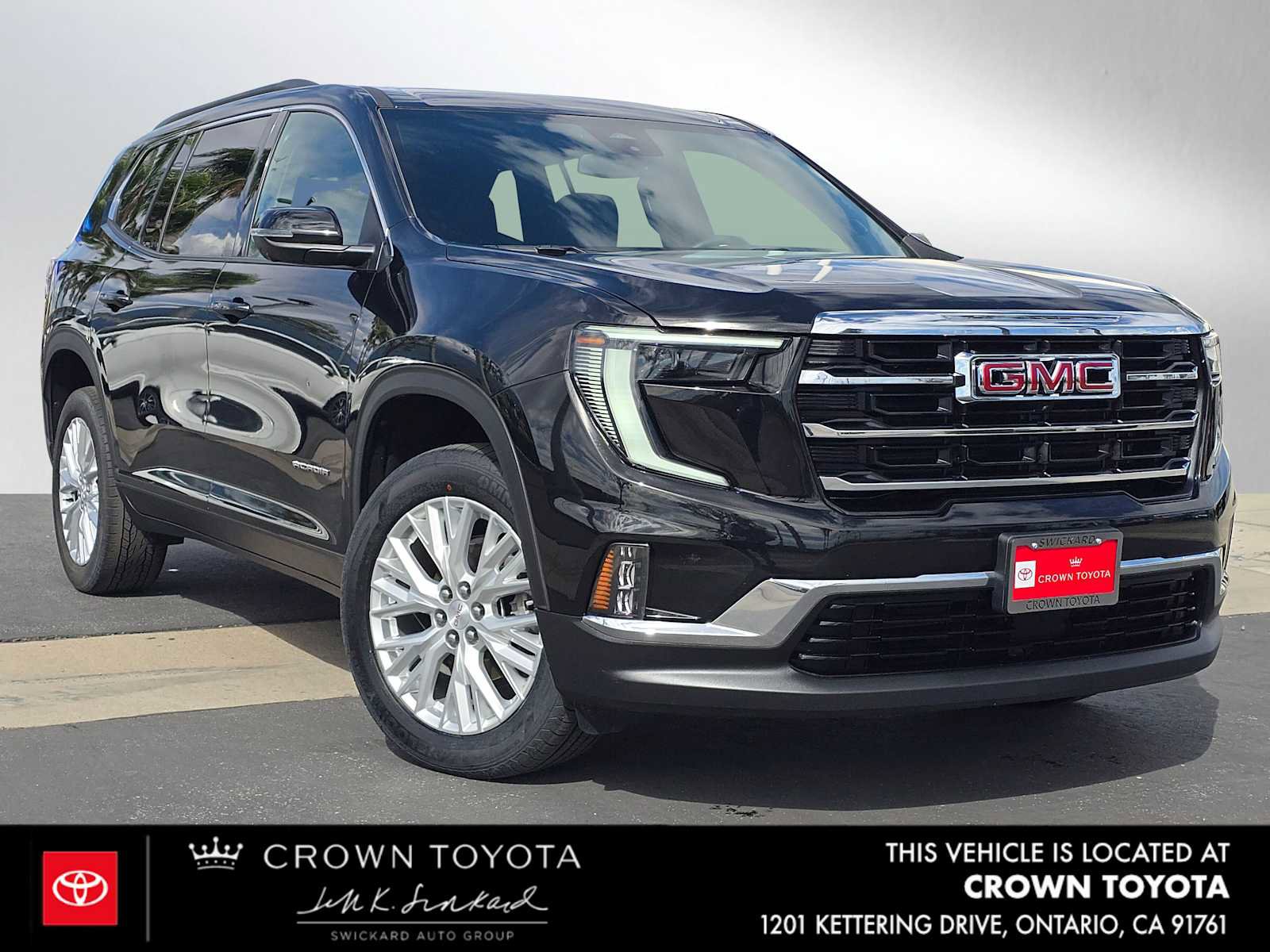 Used 2024 GMC Acadia Elevation image 1