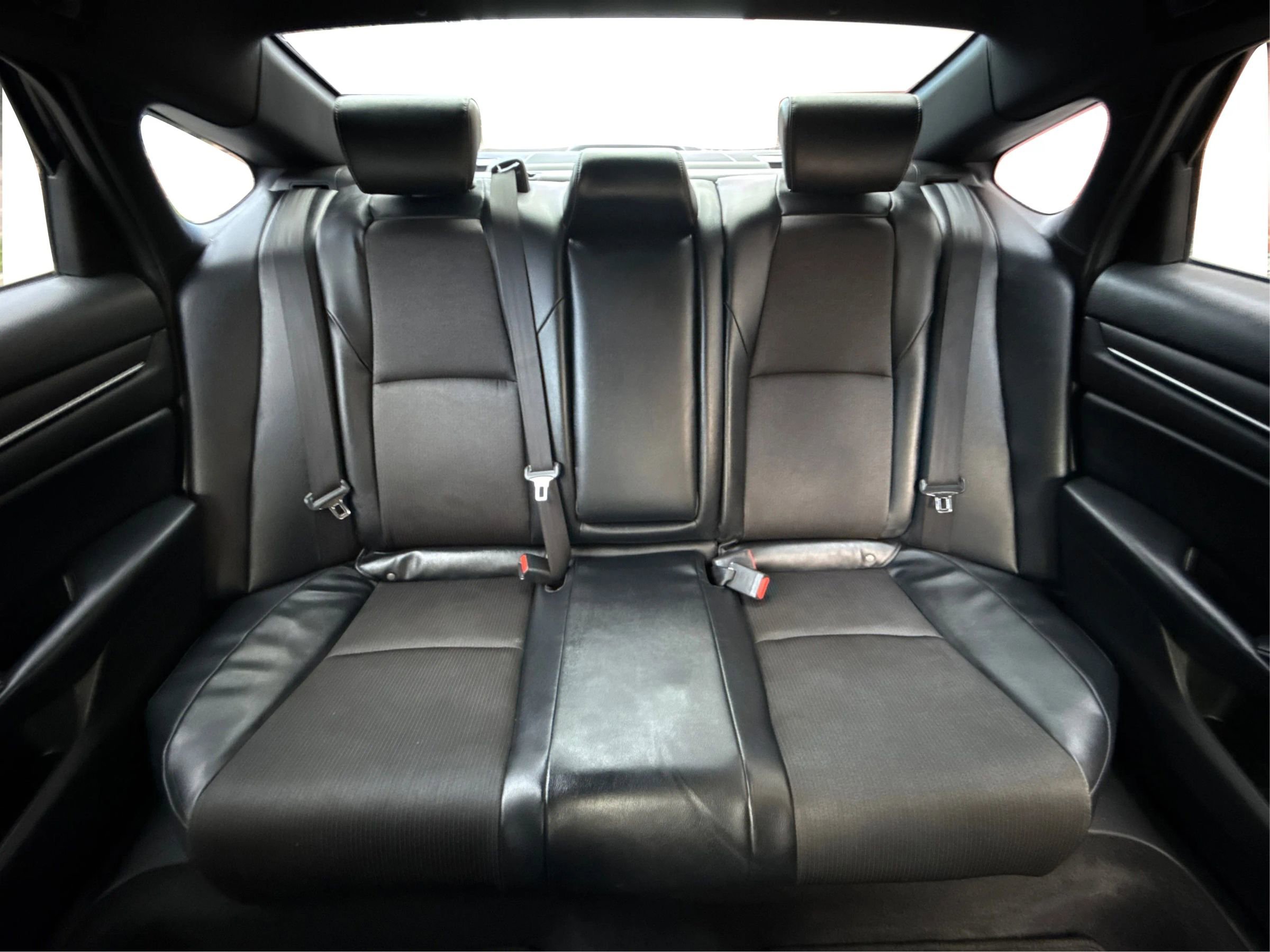 Used 2018 Honda Accord Sport image 16