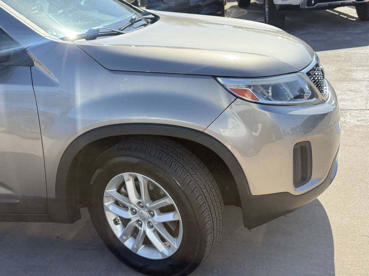 Used 2014 Kia Sorento LX FWD image 17