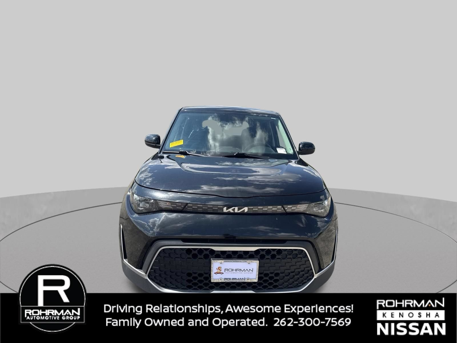 Used 2023 Kia Soul LX w/ Option Group 015 FWD image 2