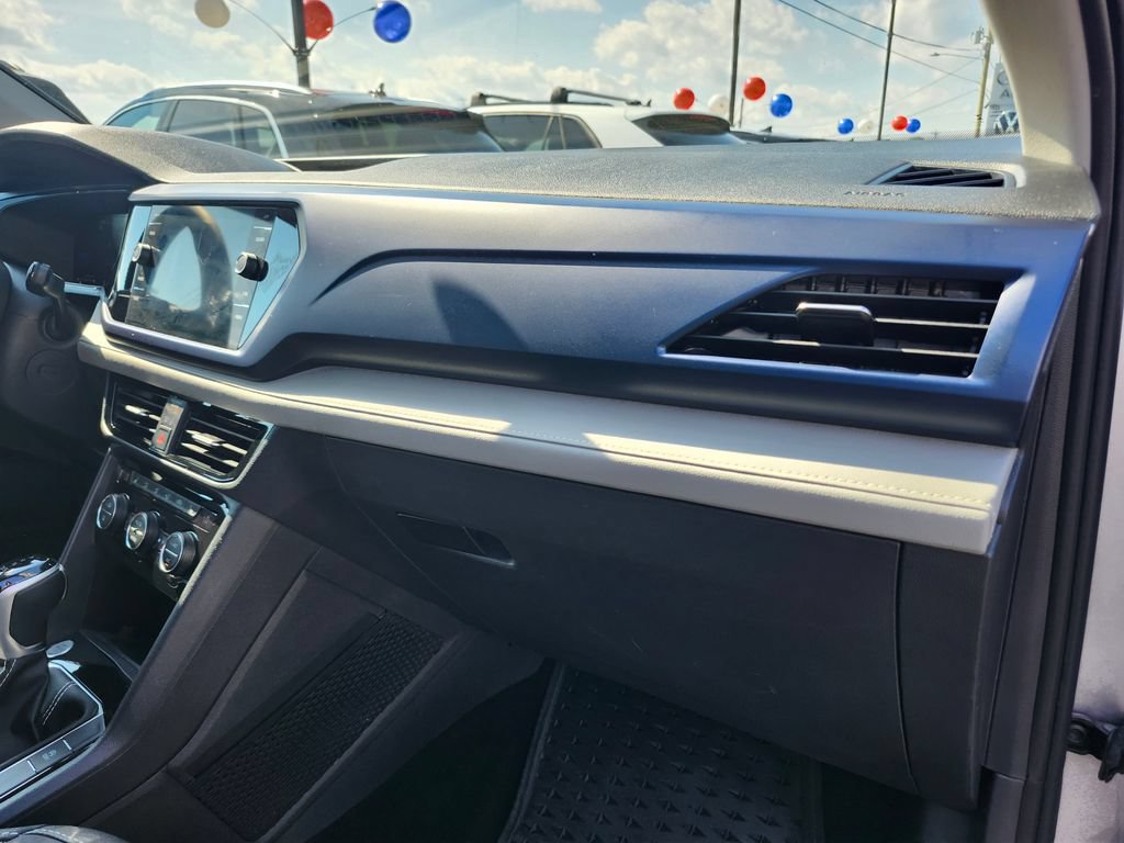 Certified 2024 Volkswagen Taos SE AWD/4WD image 14
