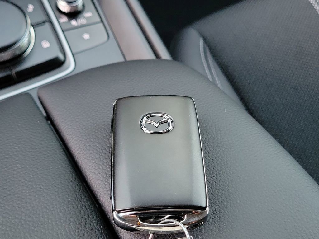 New 2026 MAZDA CX-50 AWD 2.5 S w/ Cargo Package image 33