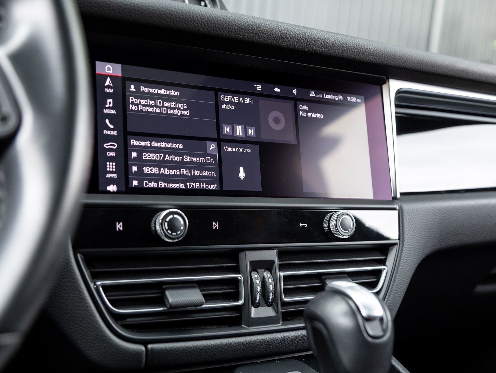 Certified 2023 Porsche Macan S image 24