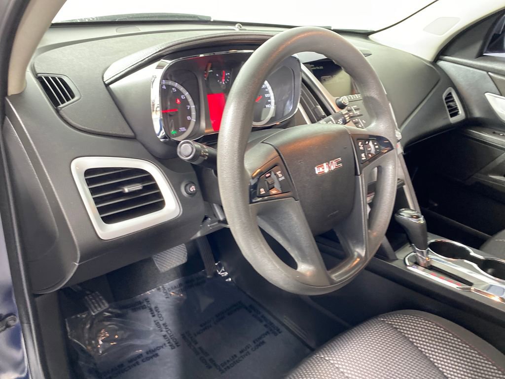 Used 2017 GMC Terrain SLE image 9