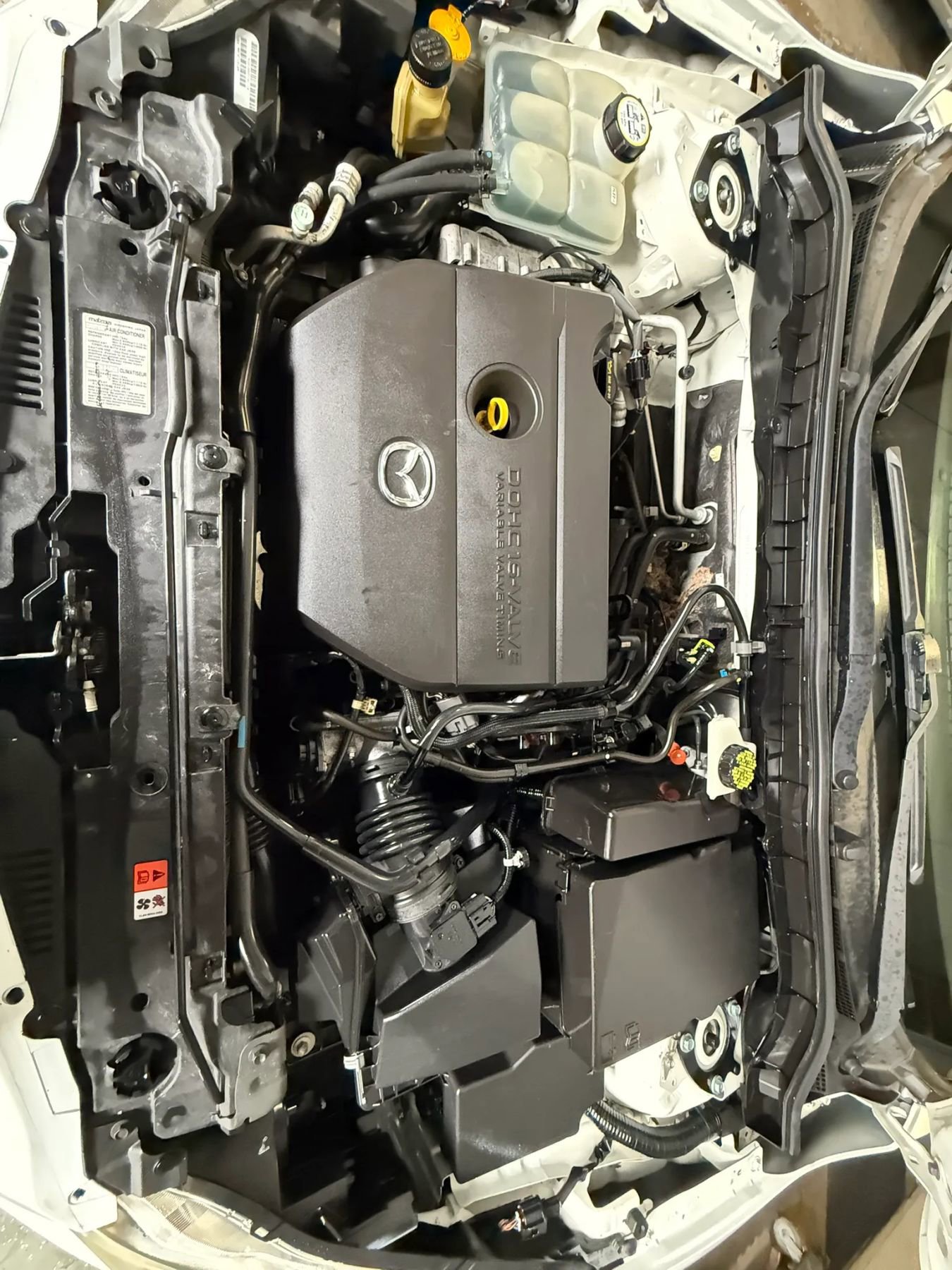 Used 2010 MAZDA MAZDA3 i Touring FWD image 33
