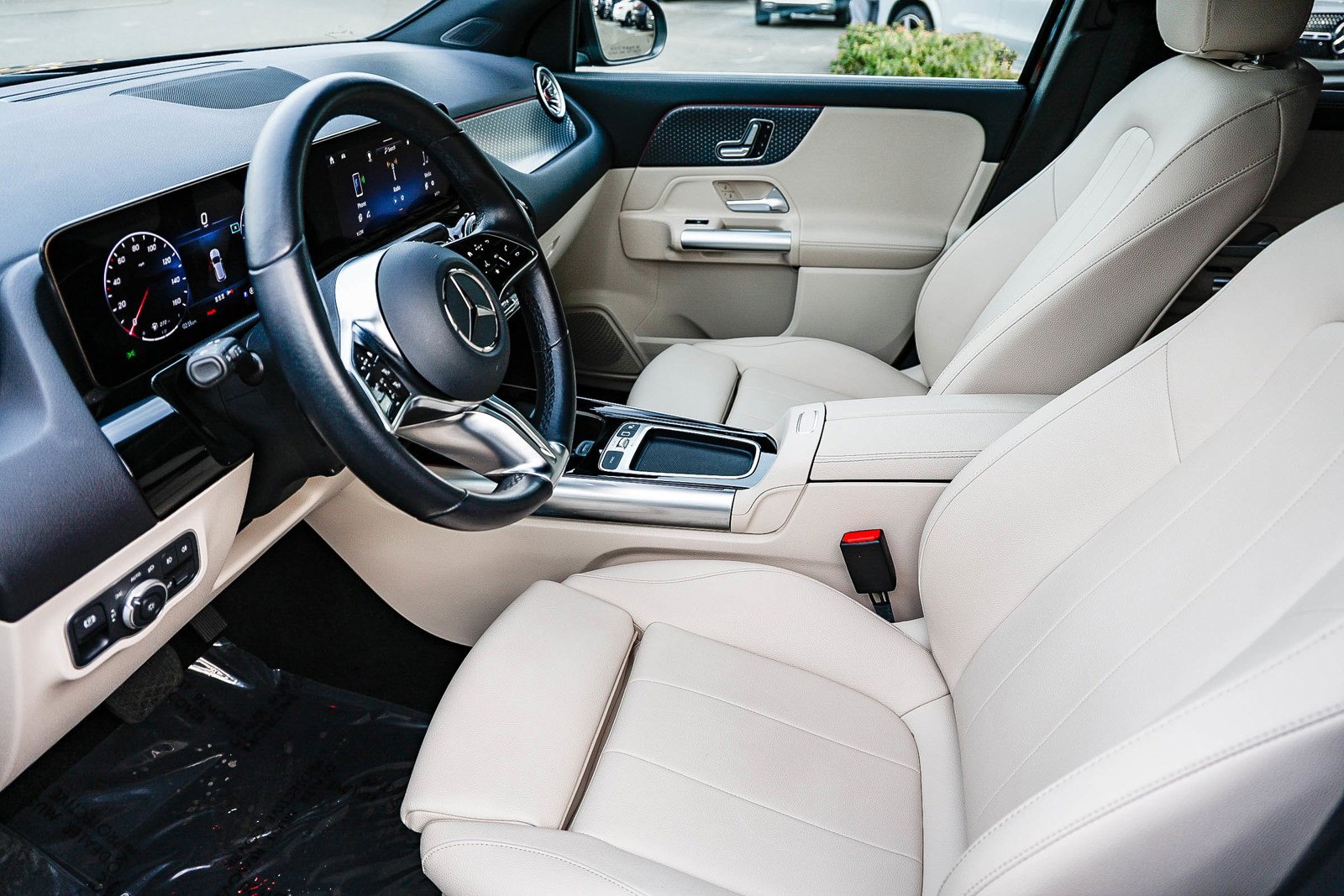 Certified 2025 Mercedes-Benz GLA 250 GLA 250 image 18