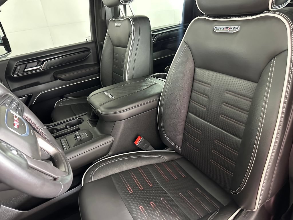Used 2026 GMC Sierra 2500 AT4X AWD/4WD image 19