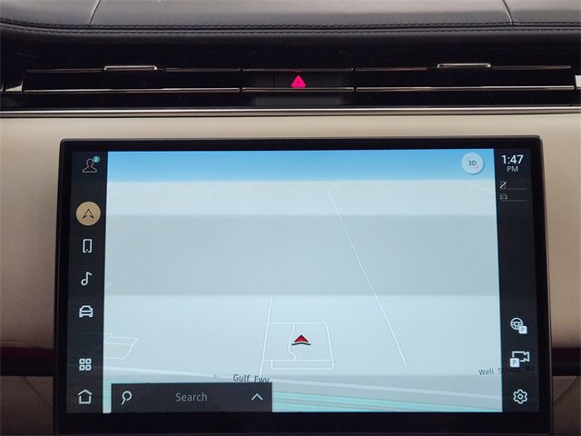 Used 2023 Land Rover Range Rover Long Wheelbase SE image 16