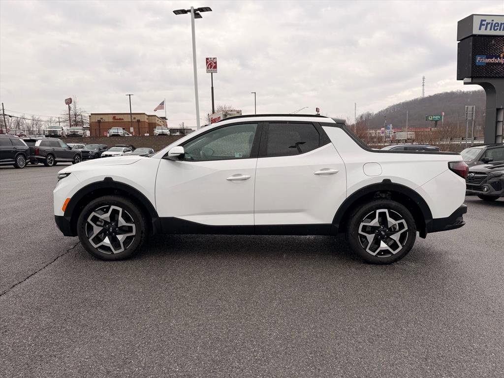 Used 2024 Hyundai Santa Cruz Limited image 3