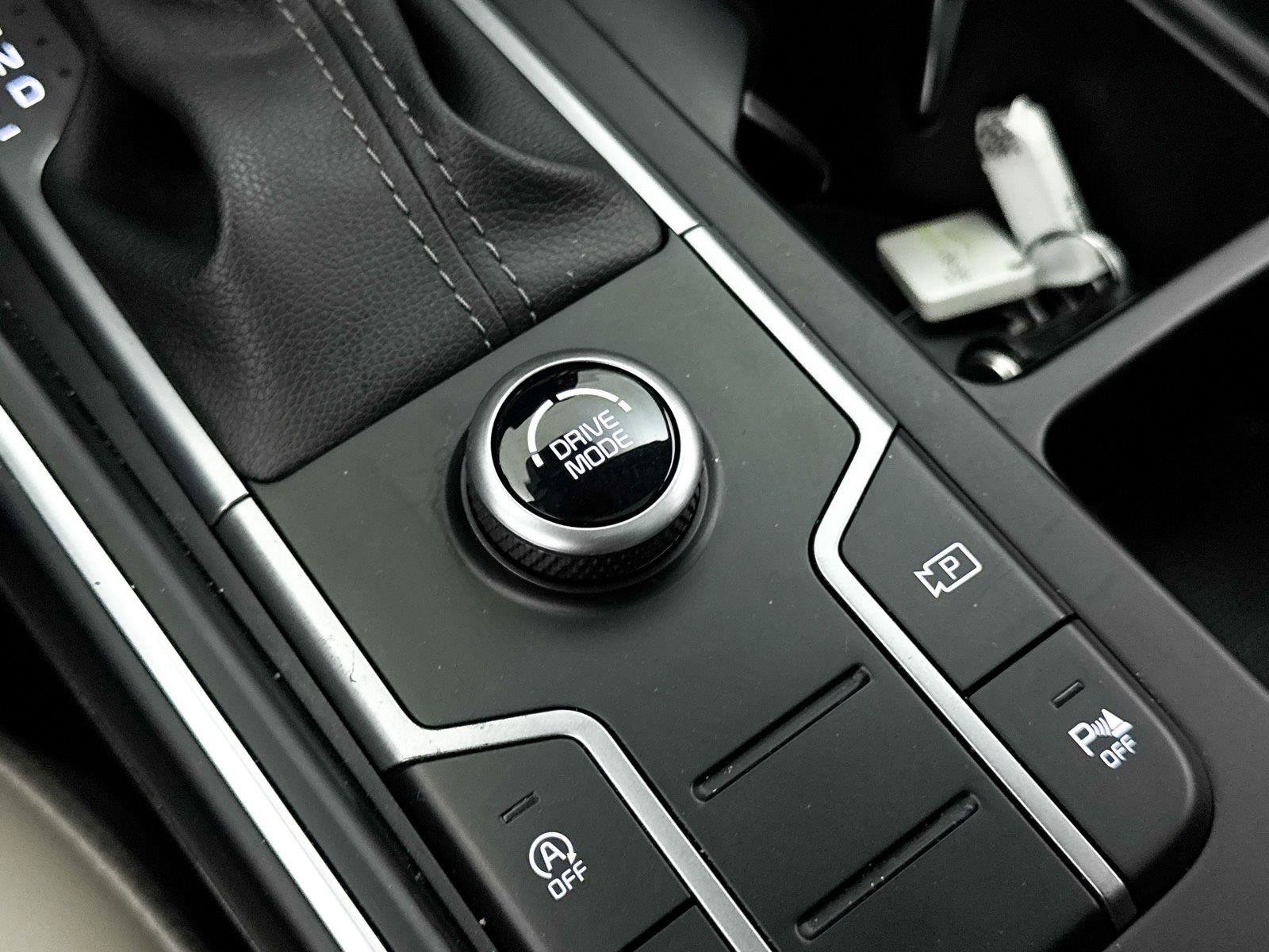 Used 2023 Kia Sorento S w/ Panoramic Sunroof Package FWD image 10