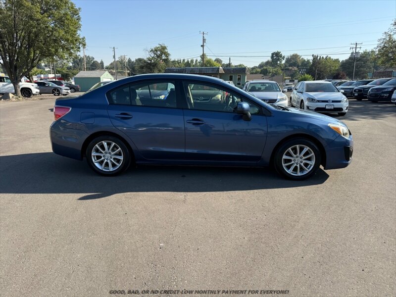 Used 2012 Subaru Impreza 2.0i Premium AWD/4WD image 8