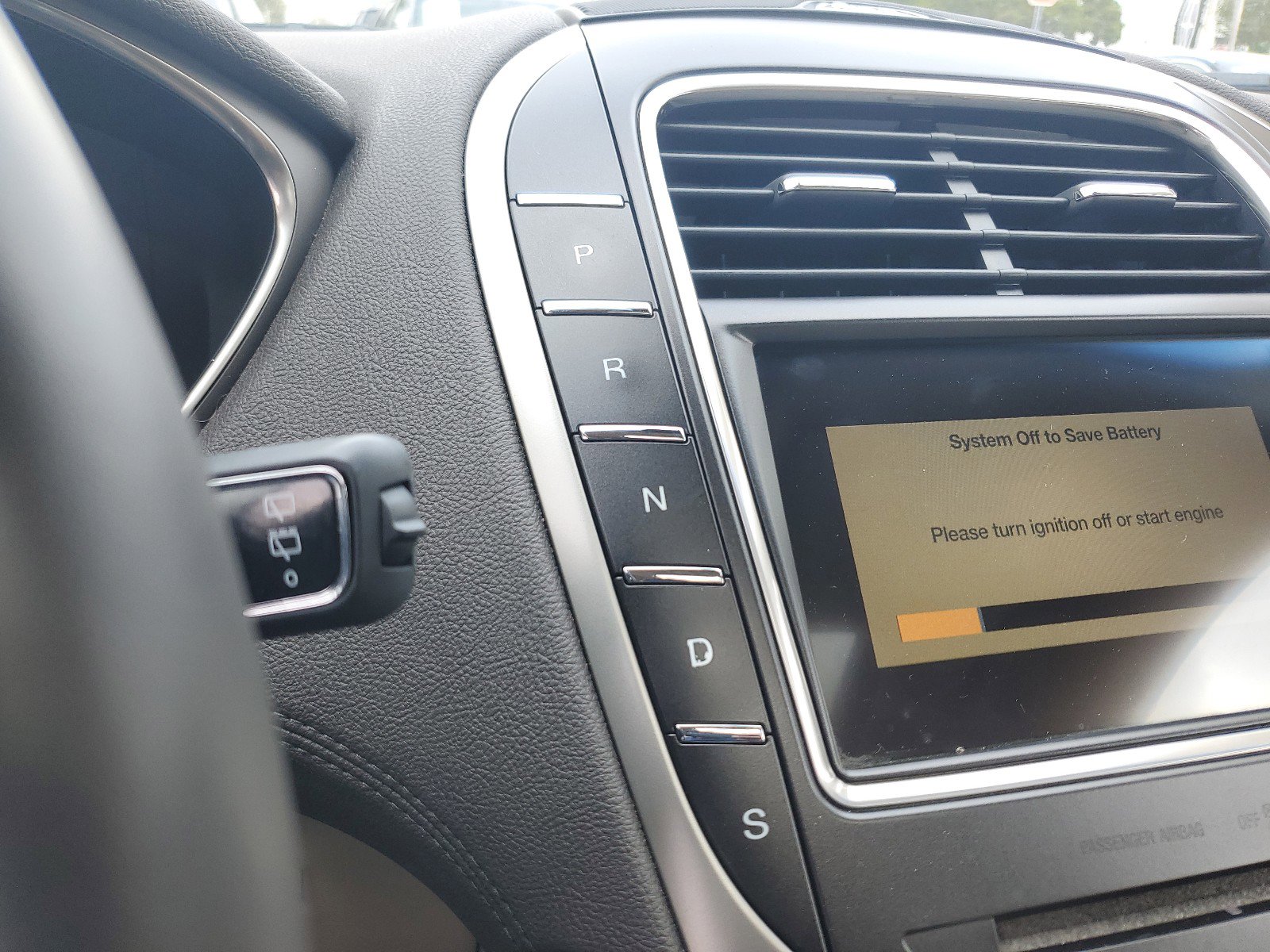 Used 2021 Lincoln Nautilus FWD image 15