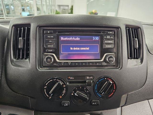 Used 2018 Chevrolet City Express LT FWD image 15