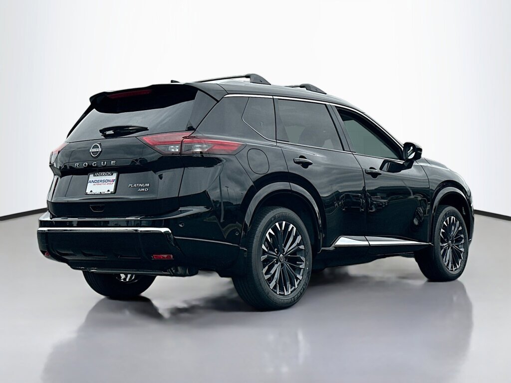 New 2025 Nissan Rogue Platinum AWD/4WD image 2
