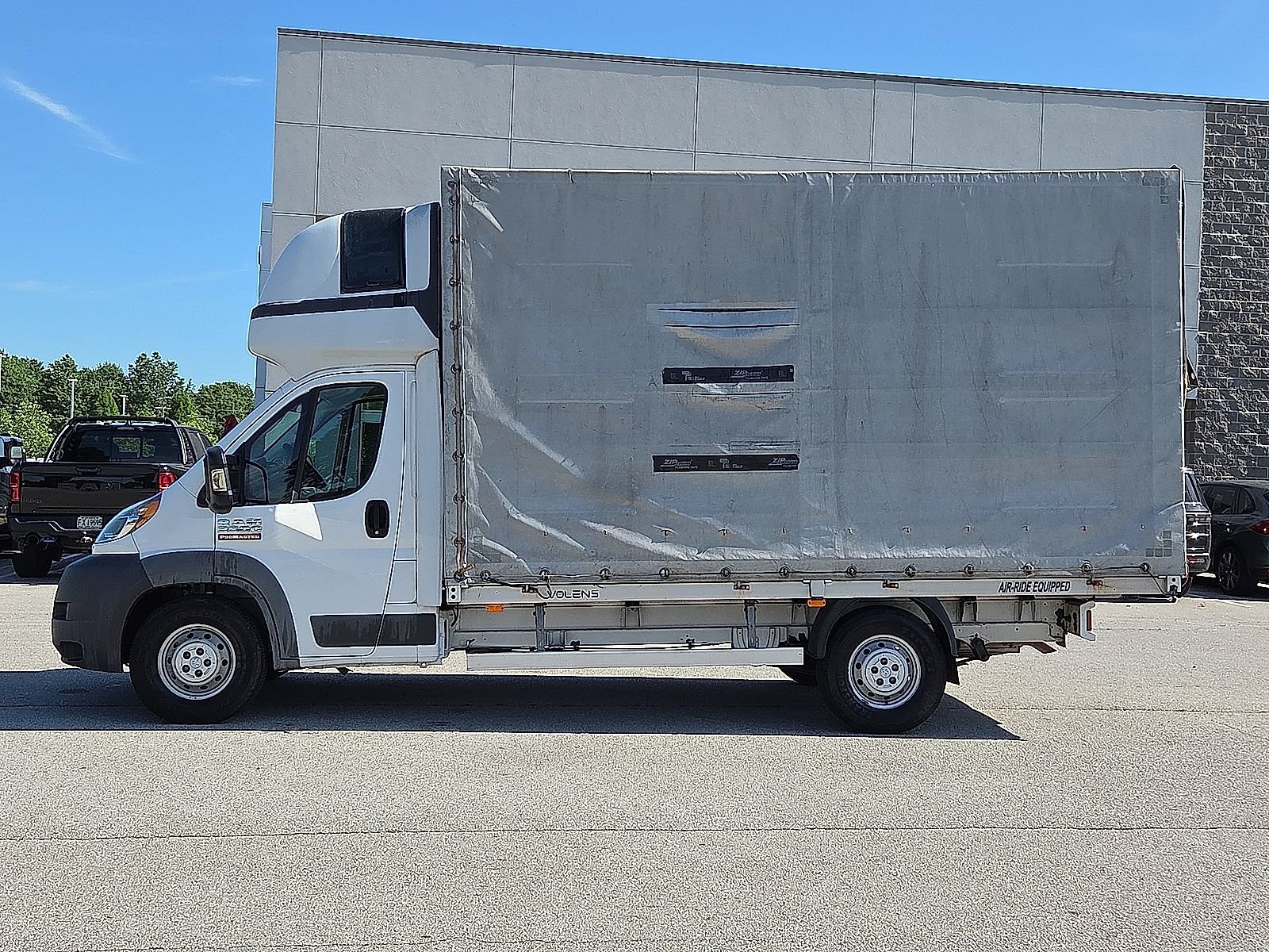 Used 2018 RAM ProMaster 3500 FWD image 3