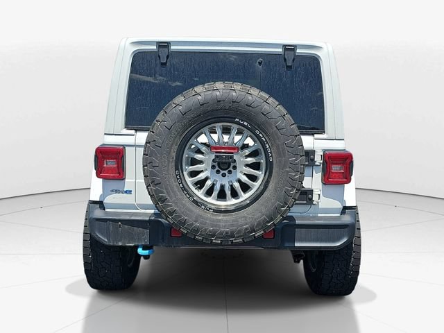 Used 2023 Jeep Wrangler Unlimited Sahara w/ Cold Weather Group AWD/4WD image 4