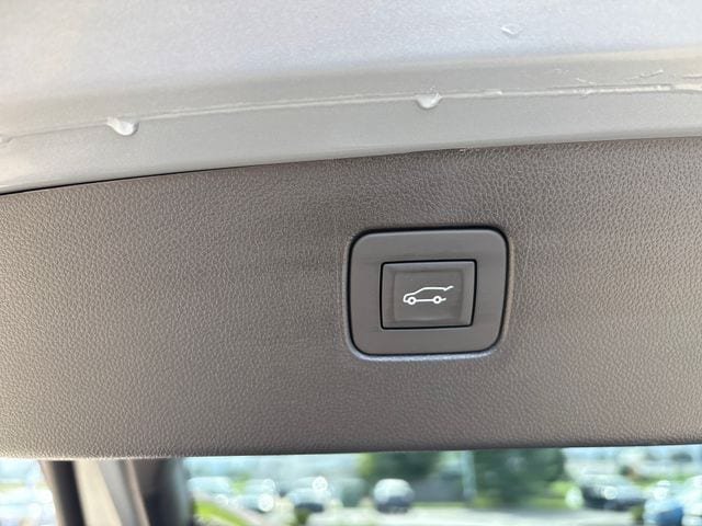Used 2025 Buick Envista Avenir FWD image 46