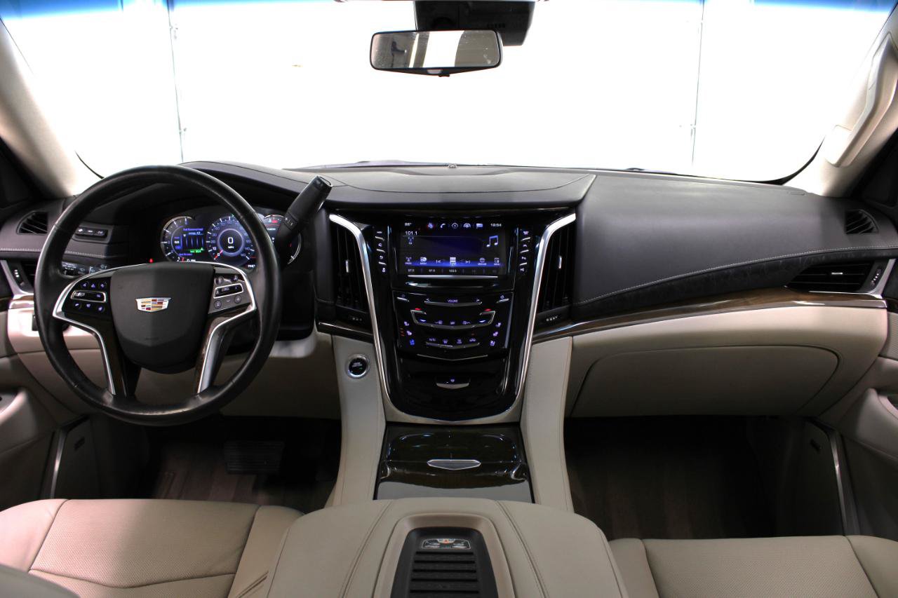 Used 2019 Cadillac Escalade ESV Premium Luxury AWD/4WD image 56