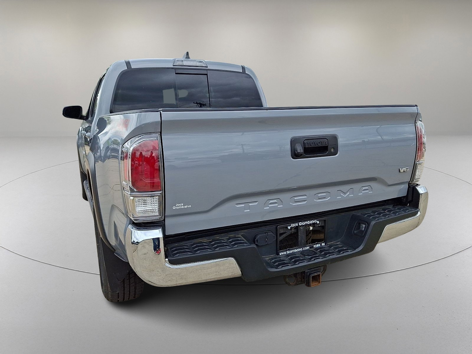 Used 2021 Toyota Tacoma TRD Off-Road AWD/4WD image 8