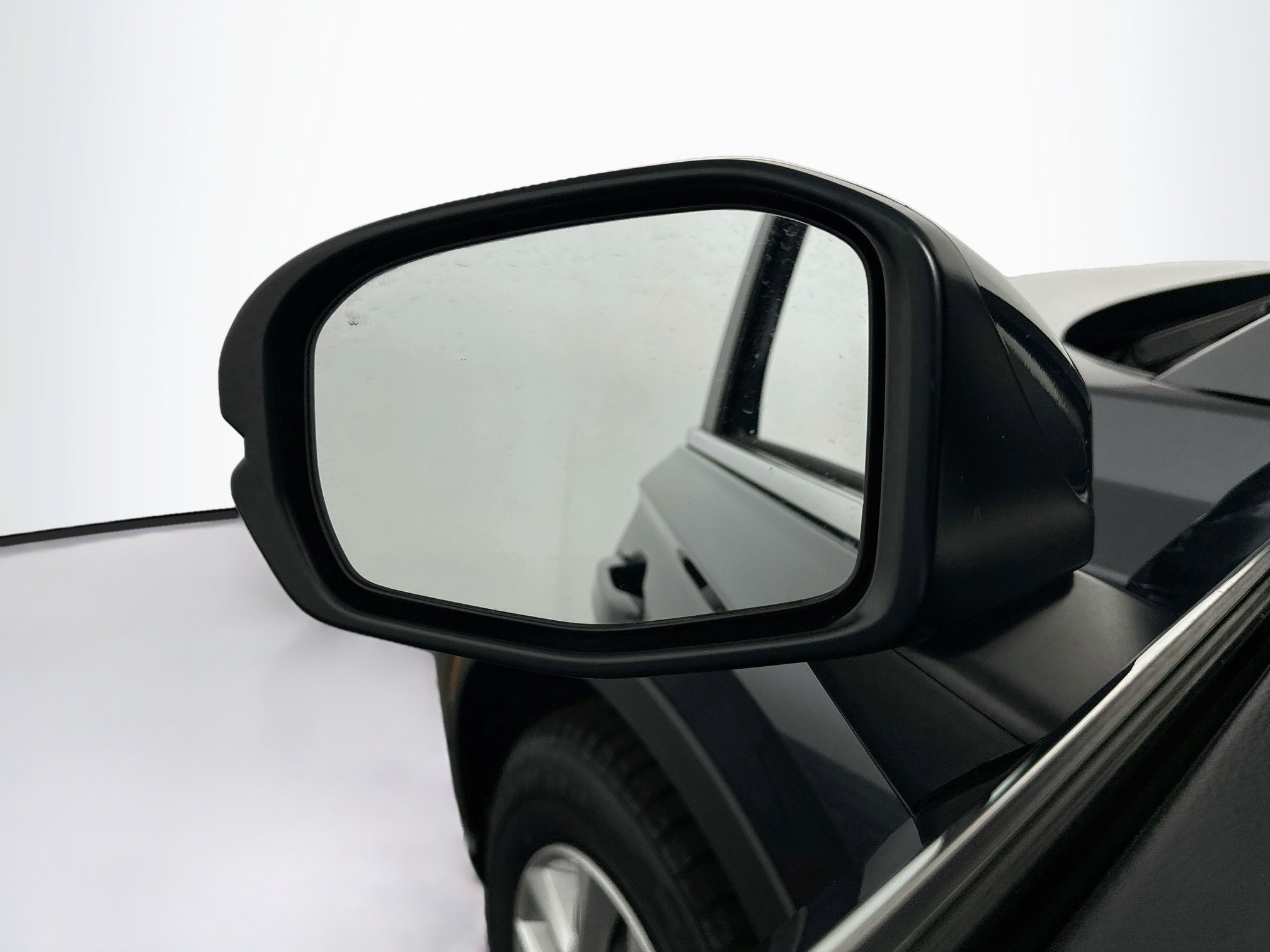 Used 2025 Honda CR-V LX image 16