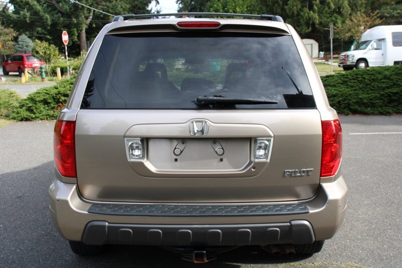 Used 2004 Honda Pilot EX image 10