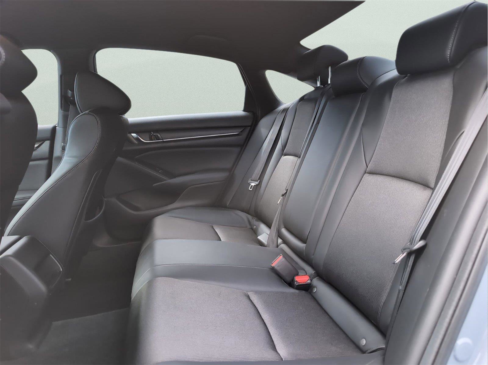 Used 2022 Honda Accord Sport image 33