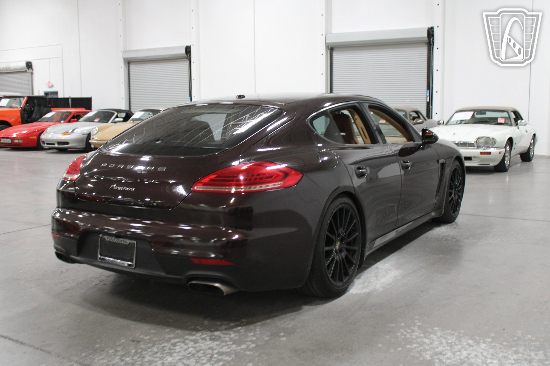 Used 2014 Porsche Panamera 4 image 18