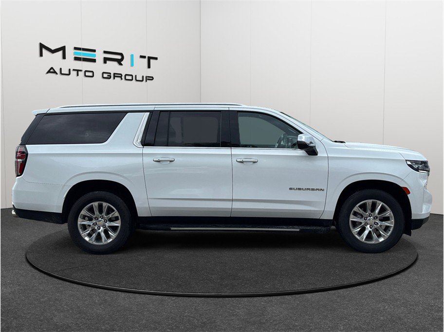 Used 2021 Chevrolet Suburban Premier RWD image 10