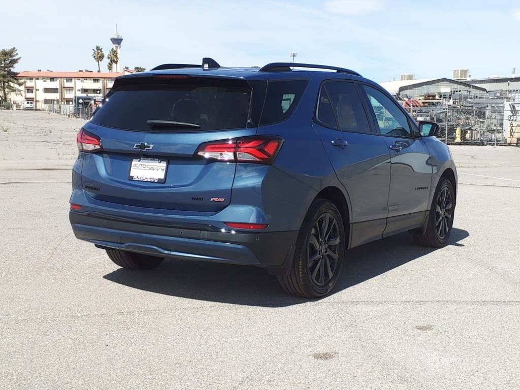 Used 2024 Chevrolet Equinox RS w/ LPO, Floor Liner Package image 5