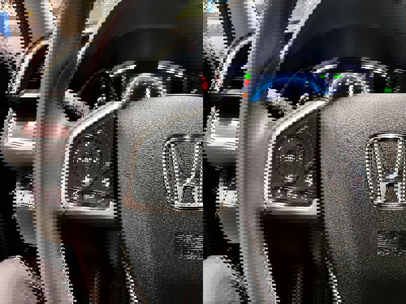 Used 2019 Honda Civic EX image 23