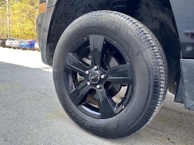 Used 2016 Jeep Patriot Latitude FWD image 20