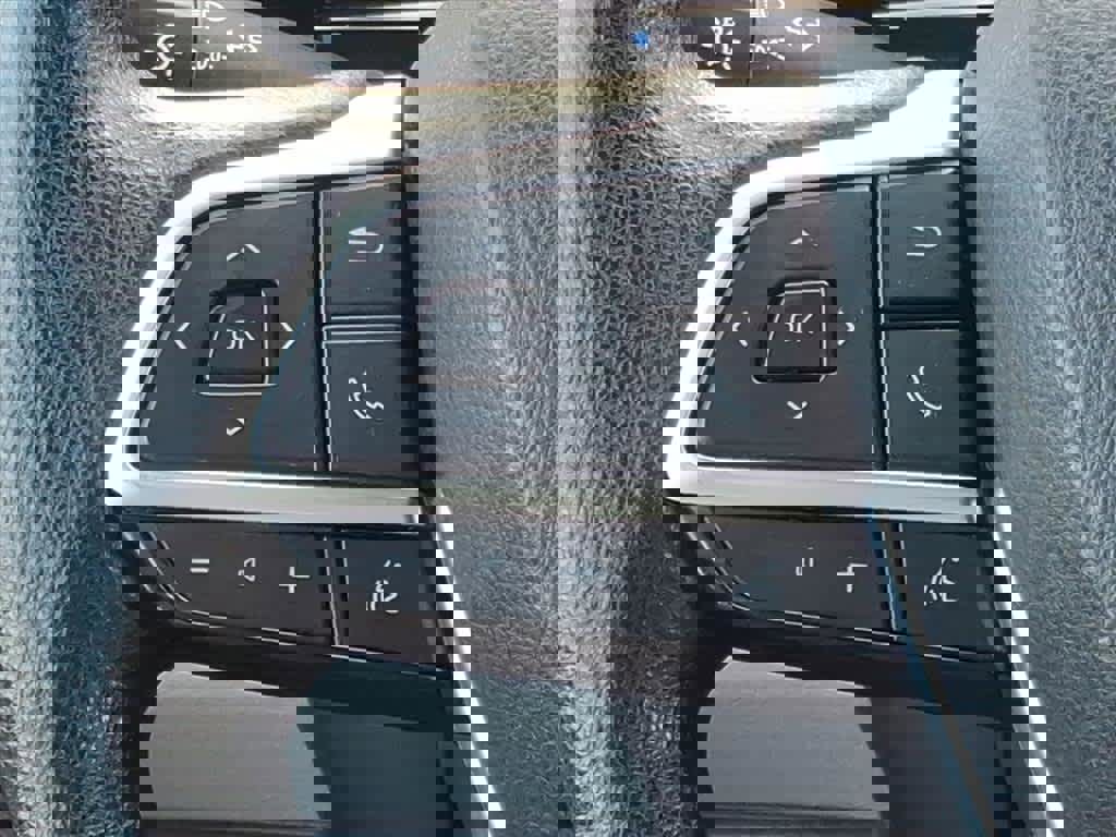 Used 2021 Toyota Sienna LE w/ LE Plus Package image 9