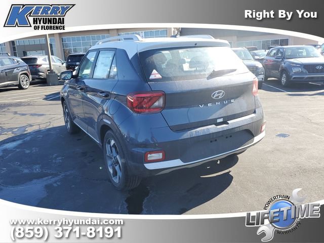 New 2026 Hyundai Venue SEL image 3