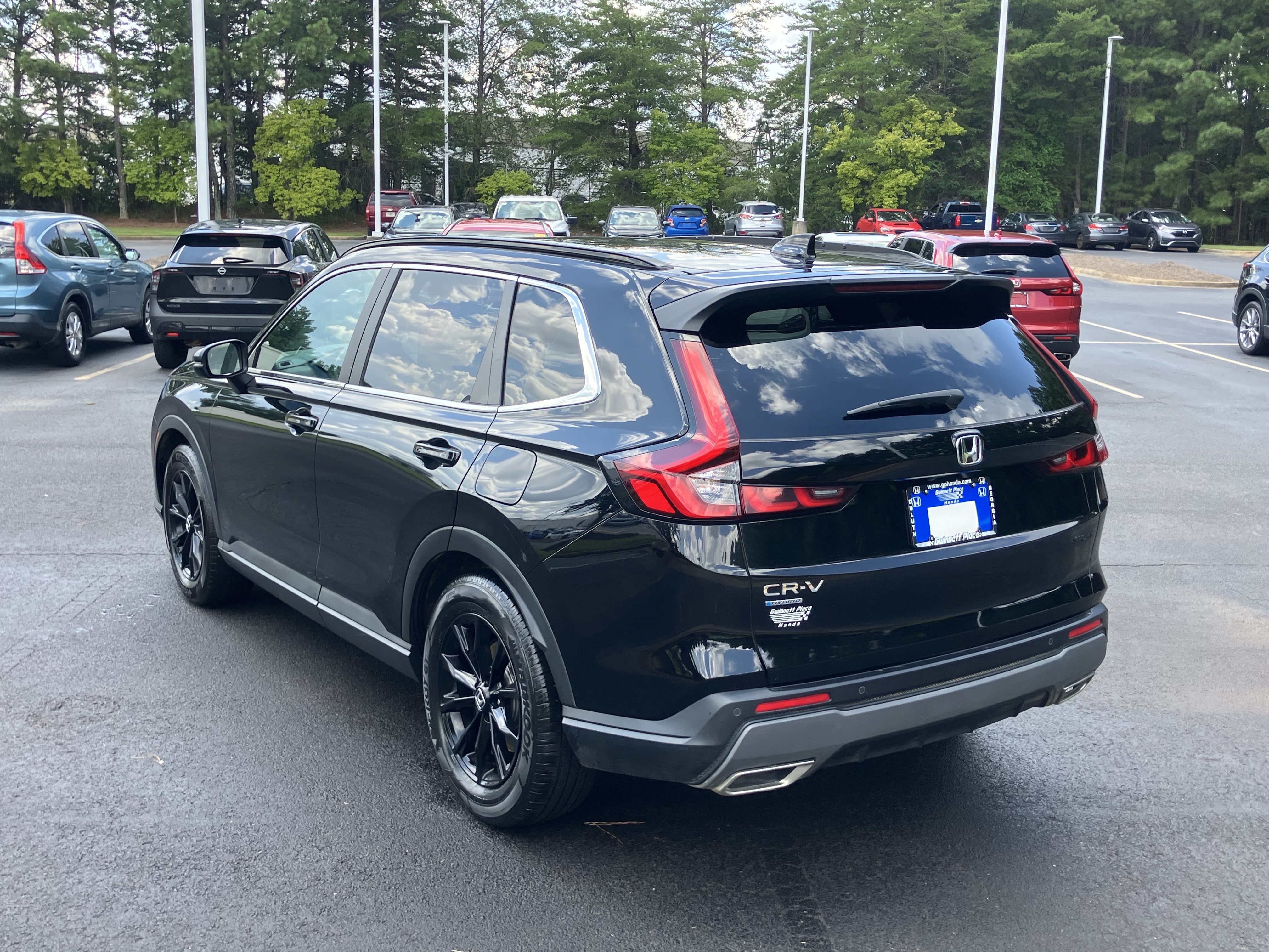 Certified 2025 Honda CR-V Sport-L image 8