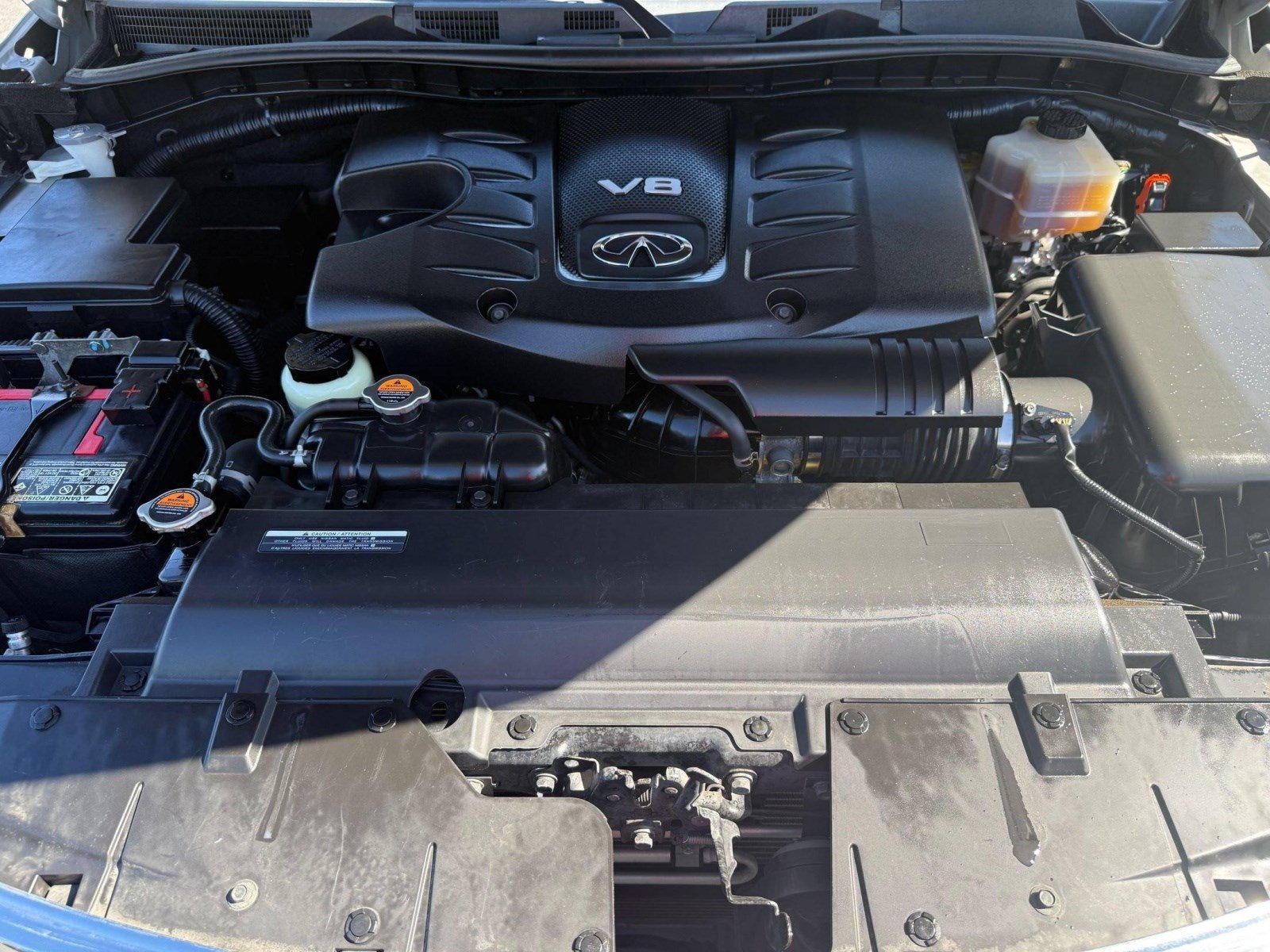 Used 2016 INFINITI QX80 4WD w/ Driver's Assistance Package image 33