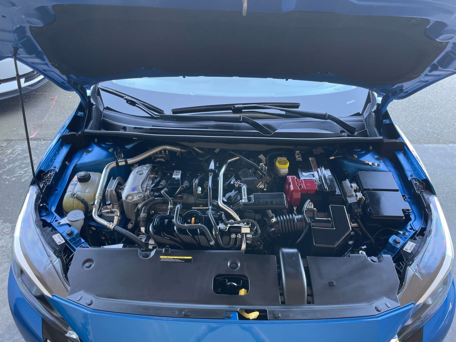 Used 2025 Nissan Sentra SV image 32