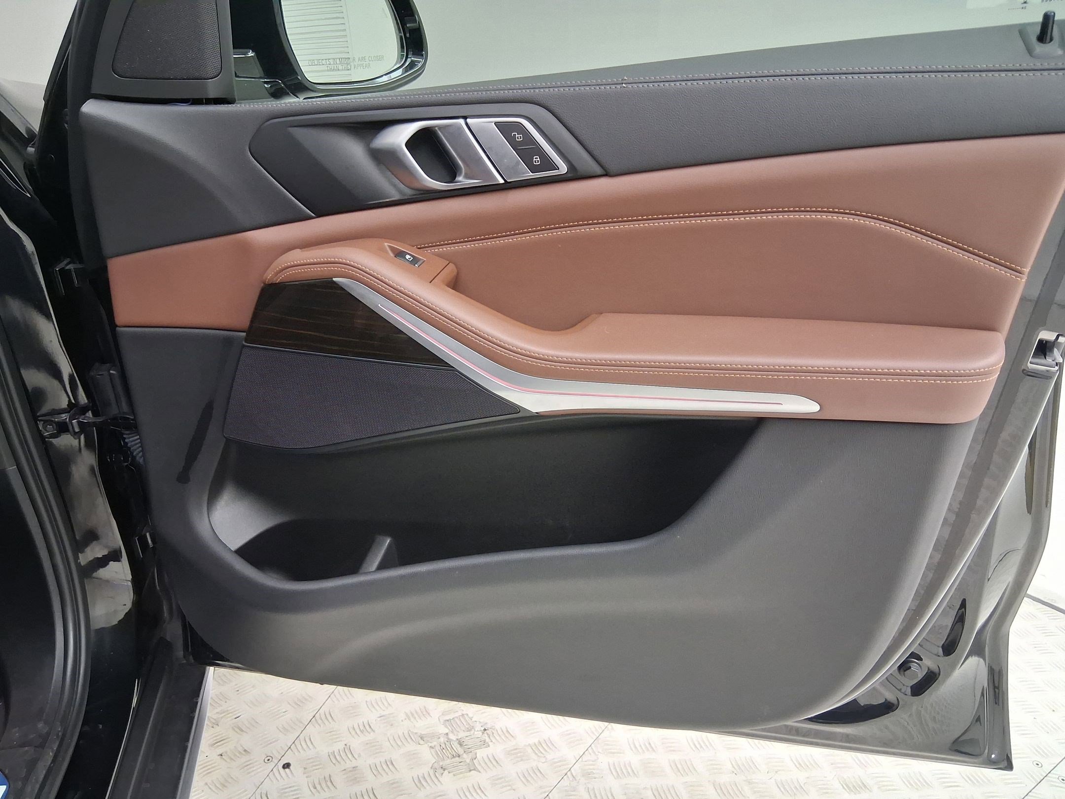 Used 2023 BMW X5 sDrive40i w/ Climate Comfort Package image 34