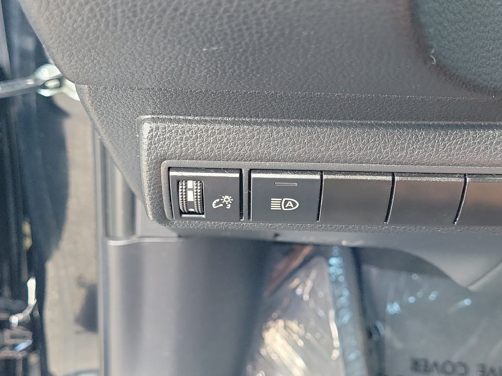 Used 2024 Toyota Corolla LE FWD image 24