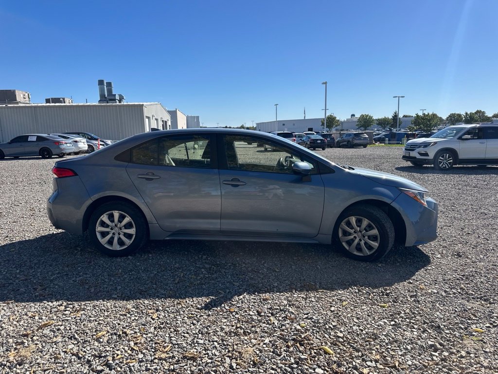 Used 2023 Toyota Corolla LE FWD image 10