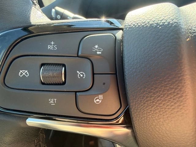 Used 2023 Buick Enclave Avenir w/ Avenir Technology Package AWD/4WD image 20