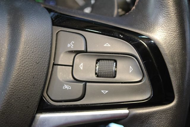 Used 2022 Buick Enclave Avenir w/ Avenir Technology Package AWD/4WD image 25