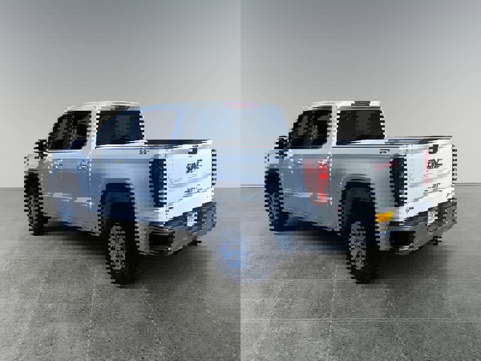 Used 2023 GMC Sierra 1500 SLE image 3