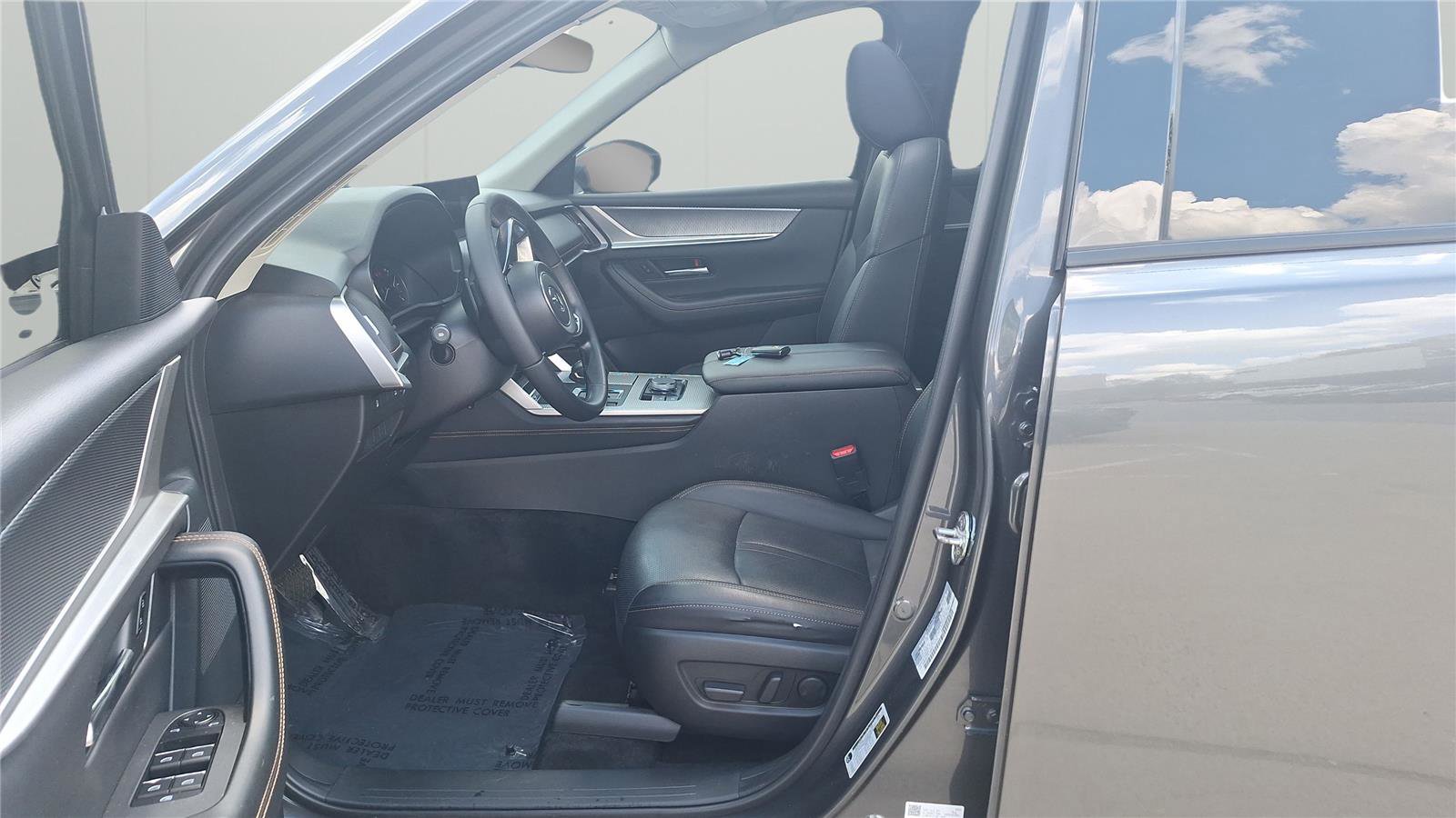 Used 2024 MAZDA CX-90 3.3 Turbo w/ Preferred Package AWD/4WD image 10