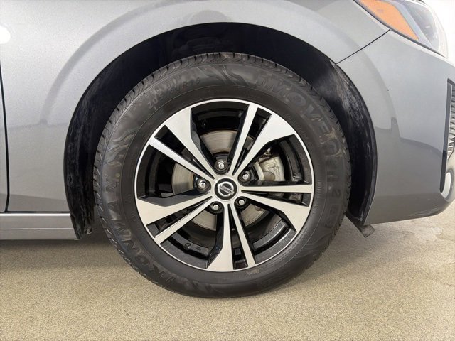 Used 2024 Nissan Sentra SV image 10