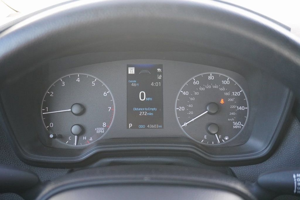 Used 2024 Toyota Corolla LE image 20