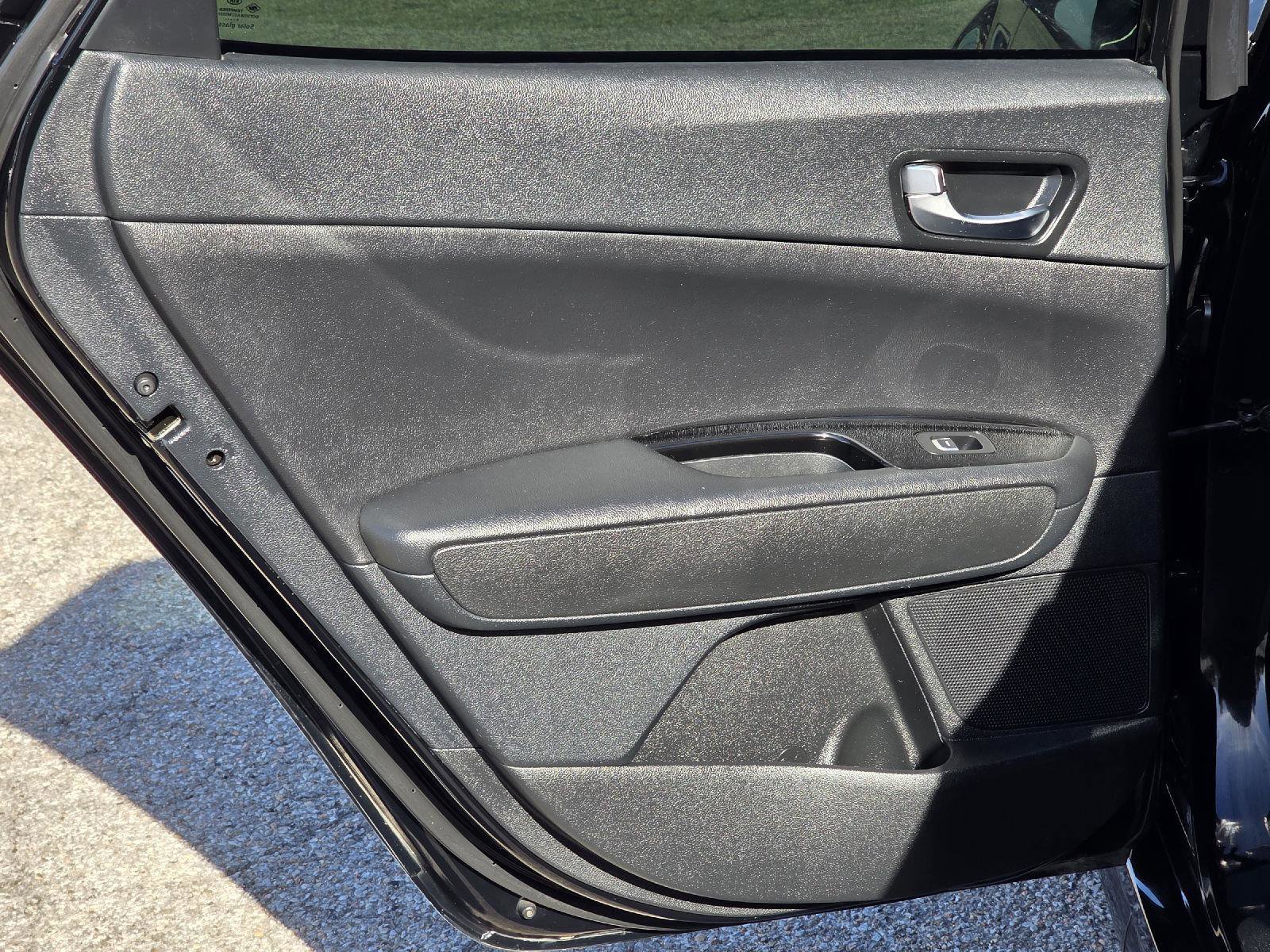 Used 2020 Kia Optima SX image 35