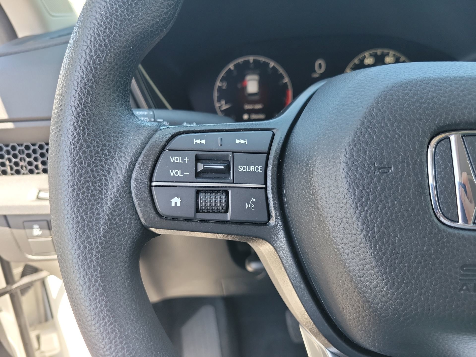 Used 2024 Honda CR-V EX image 26