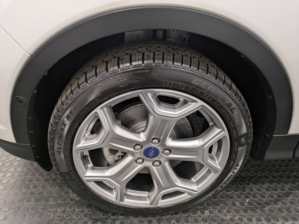 Used 2019 Ford Escape Titanium AWD/4WD image 7