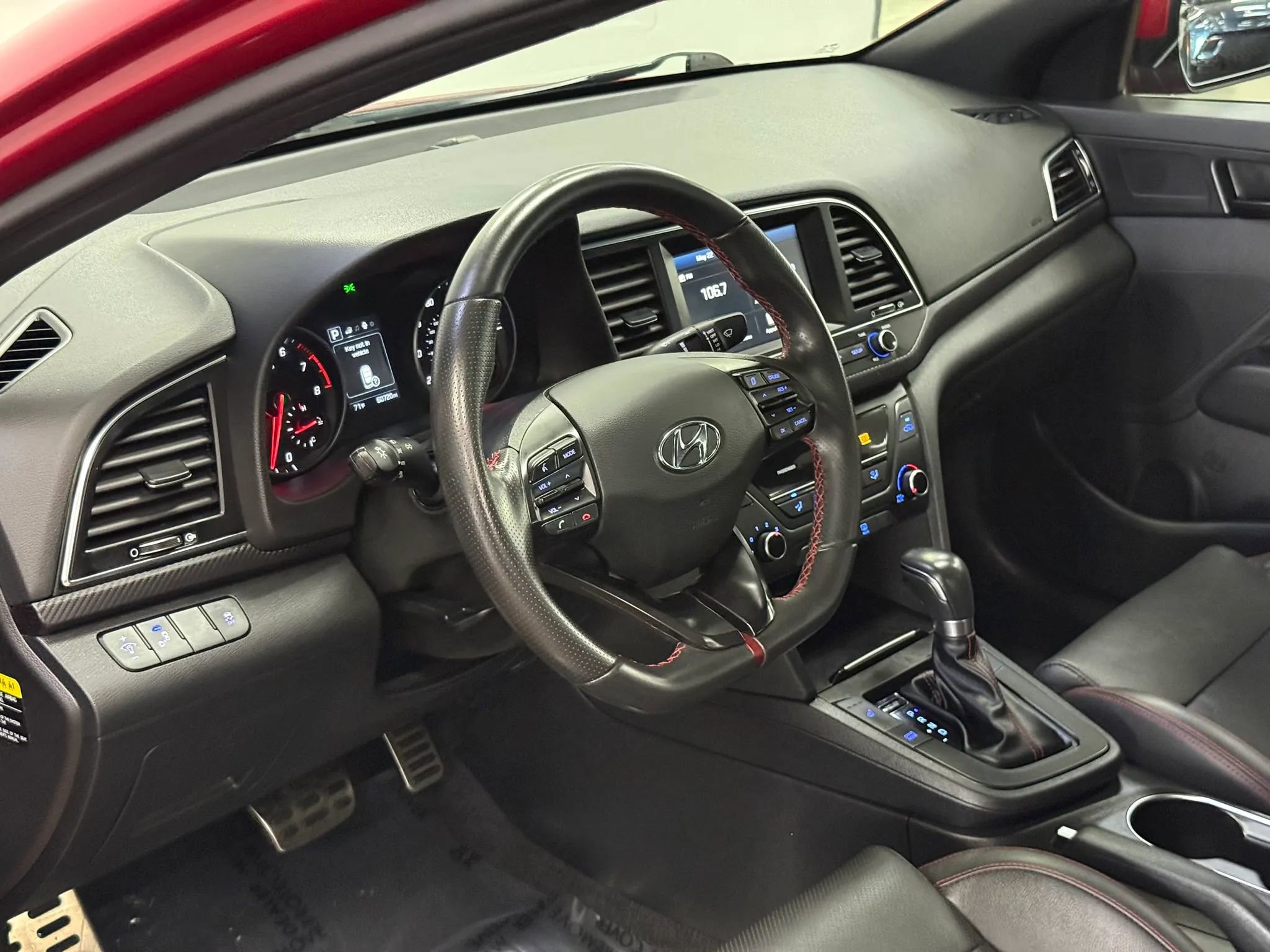 Used 2018 Hyundai Elantra Sport FWD image 25